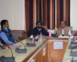 लॉटरी के माध्यम से वर्ष 2020-21 के लिए आबकारी ठेकों की नीलामी