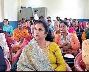 Kunihar:- Education dialogue program organized in student school Kunihar.