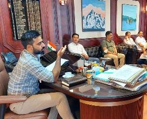 Kutlaihar: MLA Vivek Sharma gave instructions for early selection of land for the new bus stand in Bangana.