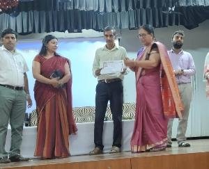 Balahar: Hindi Fortnight concludes with much fanfare in Sanskrit University