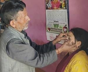 Karsog: Nandlal is spreading light by removing the straw from his eyes, has also provided relief to the people who returned disappointed from PGI.