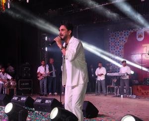 The second star night of Kullu Dussehra festival was named after Punjabi singer Kulwinder Billa.