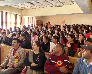Padhar: Competition organized on Constitution Day in Narla College