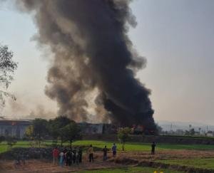 Sirmaur: Fire broke out while working in a scrap warehouse, innocent girl burnt to death, 4 people injured