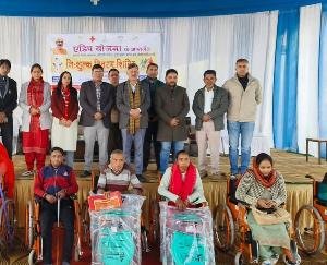 Bilaspur: Minister Rajesh Dharmani distributed assistive devices to 140 disabled people in Ghumarwin.