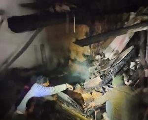 Kullu: House burnt to ashes, loss worth lakhs