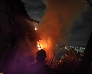 Fire breaks out in tourism department's workshop on Shimla's Chakkar Bypass, loss worth lakhs