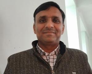 Paragpur- Dr.- Mahipal- returned- to- Balahar- after- participating- in- the- international- seminar- organized- in- Thailand.