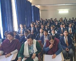 Solan-: Inter -house -English- declamation -competition -organized- in -Dayanand- Adarsh -​​Vidyalaya