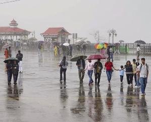 Today- the- Meteorological- Department -has- issued- an- alert -of -rain -and -snowfall -in -many -districts -of- Himachal-, know- when- the -weather- will- clear