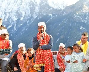  There will be a permanent solution to the electricity problem during autumn in Pangi area: Chief Minister