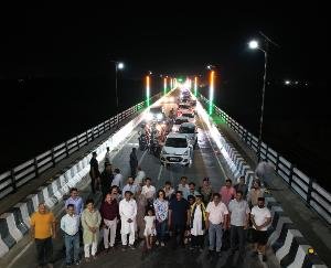 Una; Haroli Rampur bridge illuminated with tricolor lights before Haroli festival