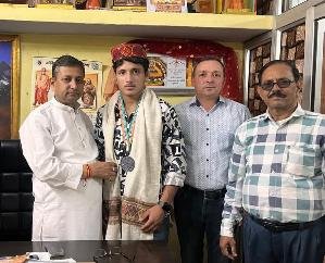 Bilaspur-: Abhinav -of -Masaur -village -won- bronze- medal -in- Junior- National -Wrestling- Championship