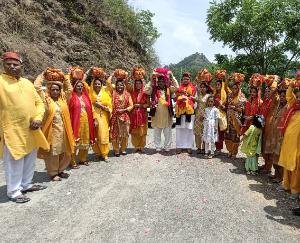 Arki: Shrimad Bhagwat Gyan Yagna started with Kalash Yatra in Kolka