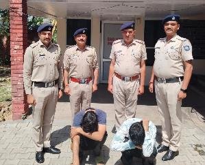 Parwanoo-: Two- smugglers -arrested -with- 6 -grams -of- chitta,- one- habitual -criminal