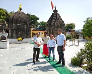 Sub-Divisional- Magistrate- Baijnath- Sankalp -Gautam- inspected- Mahakal- Temple- and- Baijnath- Shiva -Temple