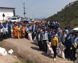 Largest -cleanliness- drive- in -Himalayan -states: -More -than -7000- people -picked -up -more -than- 7000 -kg- of -garbage