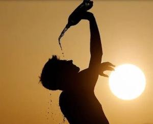  The sun is scorching the state, heatwave alert: Know when the weather will change