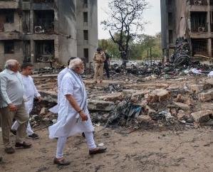 Ahmedabad -plane -crash: -PM- Modi- expressed- grief -by- visiting- the- accident- site,- 265- lives- lost,- only -one -survived