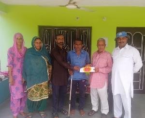  Khundiya's social service organization provided help of 15000 rupees to a needy family