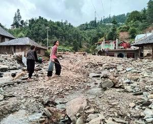  Mandi: Danger looms again in Saraj area, water level in ravines rises