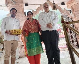 Director General of Maharashtra Vidyapeeth paid obeisance at Maa Jwalamukhi Temple