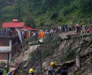 Yellow alert for heavy rain in 5 districts, danger of landslides and floods, know the weather update