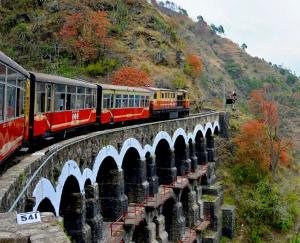 Preparations _or _luxury_panoramic _coach _on_Kalka-Shimla _heritage _railway _line _complete