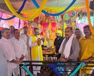 Dadasiba: Ganesh festival celebrated in full swing at Shiva temple, former minister Vikram Thakur took blessings