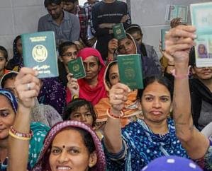 Central government took a big decision on CAA, minorities from PAK-Bangladesh-Afghanistan will be able to live in India by 2024