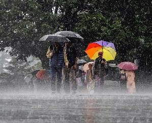 Yellow-alert-for-rain-in-Himachal-According-to-meteorology-department-heavy-rains-have-been-predict