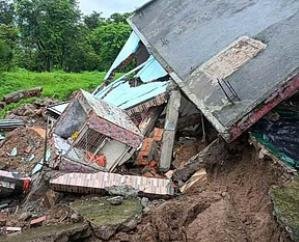 Kangra_Workers_trapped_in_landslide_in_Jwali_building_evacuated