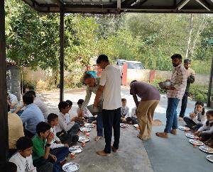 Kunihar-On-the-occasion-of-Navratri-a-feast-was-organised-at-the-220-KV-Power-House