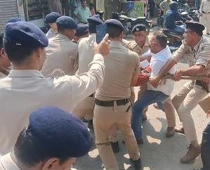 Kunihar_Rashtriya_Dev_Bhoomi_Party's_program_to_burn_the_effigies_of_MLAs_fail