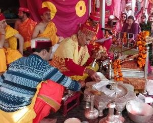 Kullu-Raghunathji's-camp-is-the-center-of-attraction-worship-is-done-four-times-and-Aarti-is-performed-seven-times