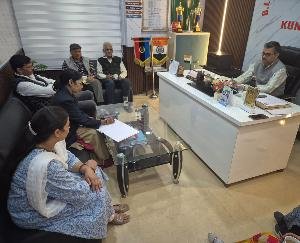 Kunihar_A_teacher_parent_association_meeting_was_held_at_B_L_School.