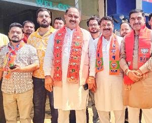 Una: BJP's-Davinder-Kumar-Bhutto-attacks-PWD-Bangana-says-Executive-Sir-spends-more-time-in-his-quarters-than-in-the-office