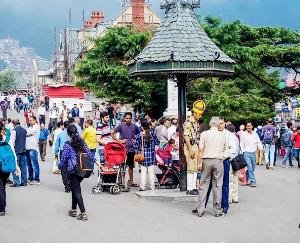 Himachal_Weather_expected_to_remain_clear_till_November_2_Shimla_Manali_buzzing_with_tourists