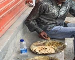 प्रदेश में 24 खाद्य शिविर लगभग 13 हजार प्रवासियों को उपलब्ध करवा रहे भोजन सुविधा