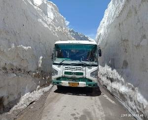 HRTC-Leh-Keylong-Delhi-bus-service-discontinued-route-to-be-resumed-in-2026