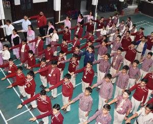 Kangra_National_Unity_Day_celebrated_by_students_of_DAV_Bhadoli