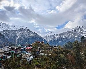 Chances-of-rain-and-snowfall-in-Himachal-Pradesh-know-the-weather-conditions