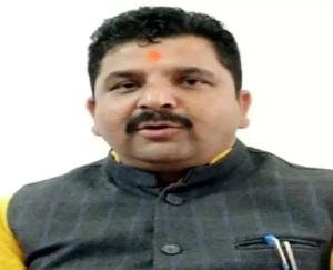 Chamba-MLA-Hansraj-presents-at-women's-police-station-raids-conducted-at-Chandigarh-flat