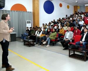 Solan_Session_on_Next_Generation_Leadership_organised_for_Shoolini_MBA_students