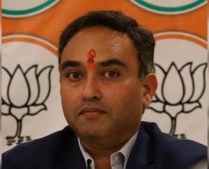 Dharamshala/Tapovan_Three_years_account_is_heavy_hopes_from_Sukhu_government_are_over_Vishwa_Chakshu