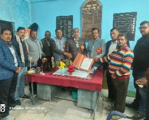 Jaswan-Paragpur_Education_section_submitted_advertisement_to_Sanjay_Ratan_in_protest_against_the_new_complex_system