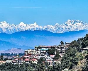 Himachal_Dry_cold_continues_to_wreak_havoc_in_the_state_find_out_when_it_will_rain_and_snow