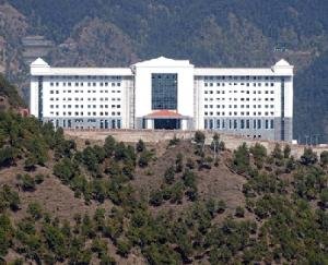 Shimla_Chamiyana_Hospital_will_have_a_three-Tesla_MRI_facility_starting_at_a_cost_of_Rs_25_crore.