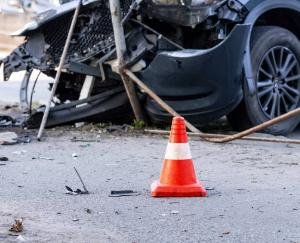 Shimla_Vehicle_met_with_an_accident_near_Baghi_Bazaar_in_Kotkhai_1_dead_5_injured