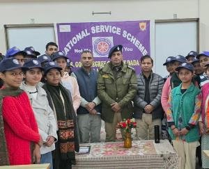 Dadasiba_DSP_Rajkumar_was_the_chief_guest_on_the_second_day_of_the_NSS_camp_at Baba_Kanshiram_College.